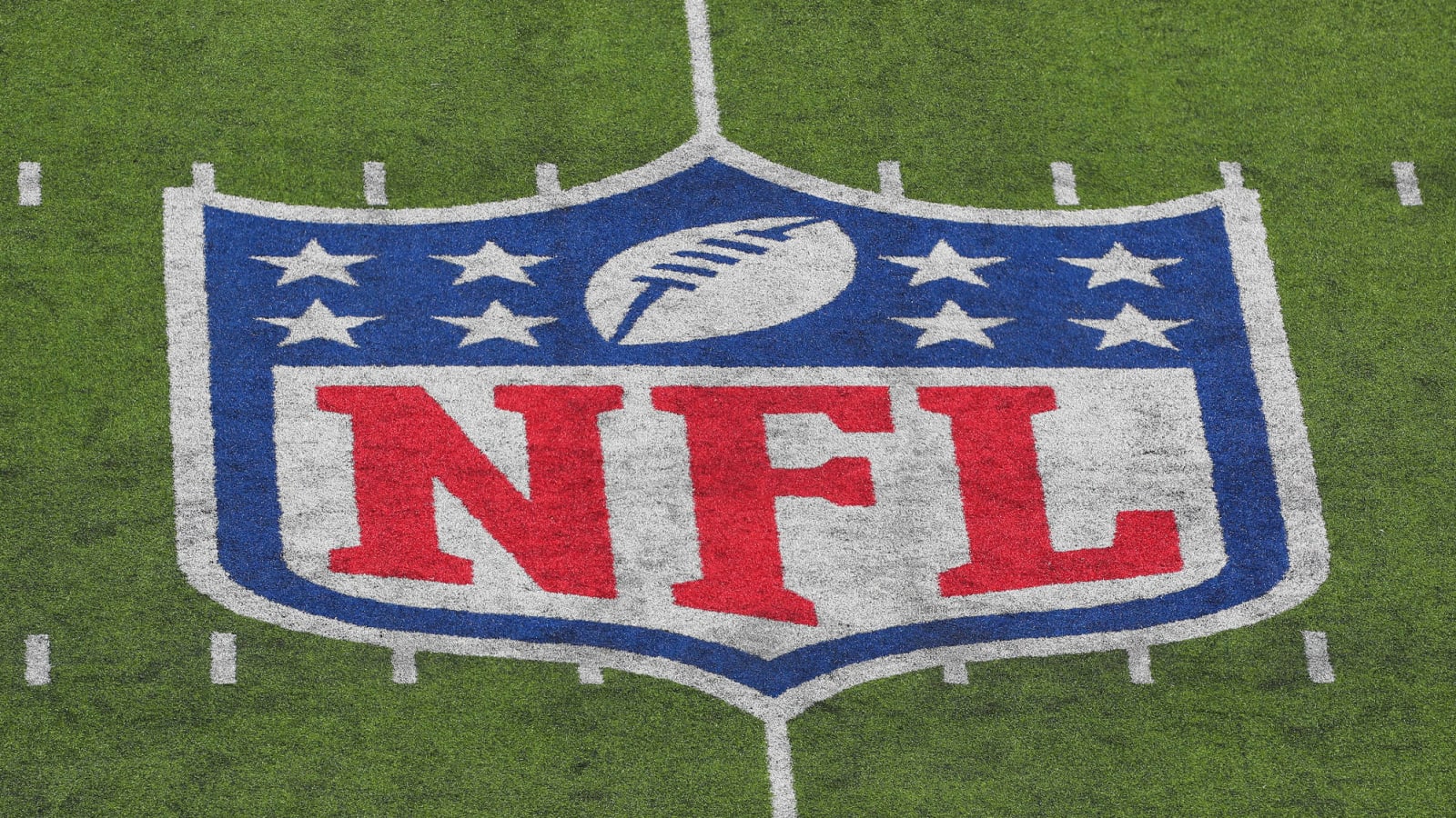 NFL wants to ID unvaccinated players during games, practices