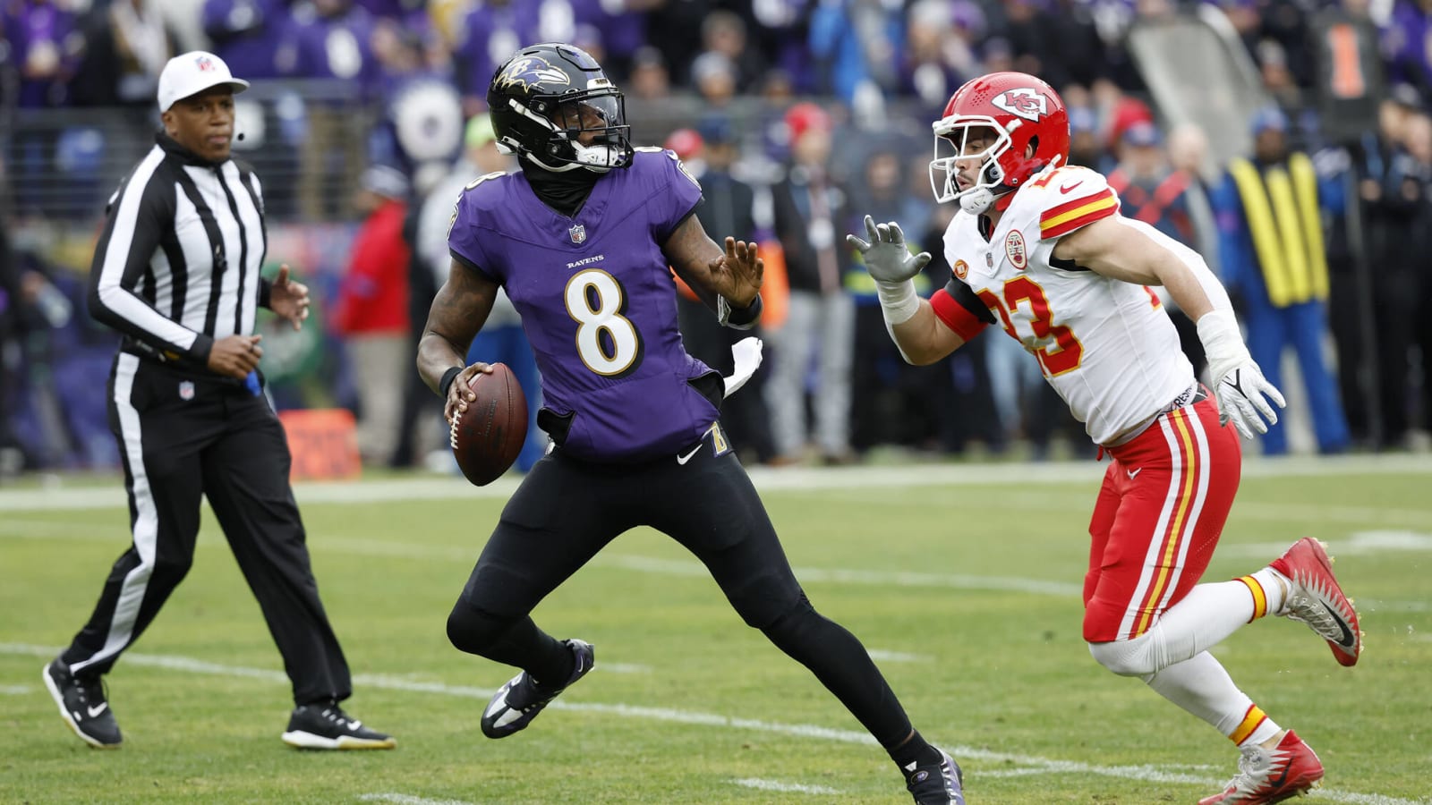 Watch: Ravens' Lamar Jackson throws wild TD vs. Chiefs