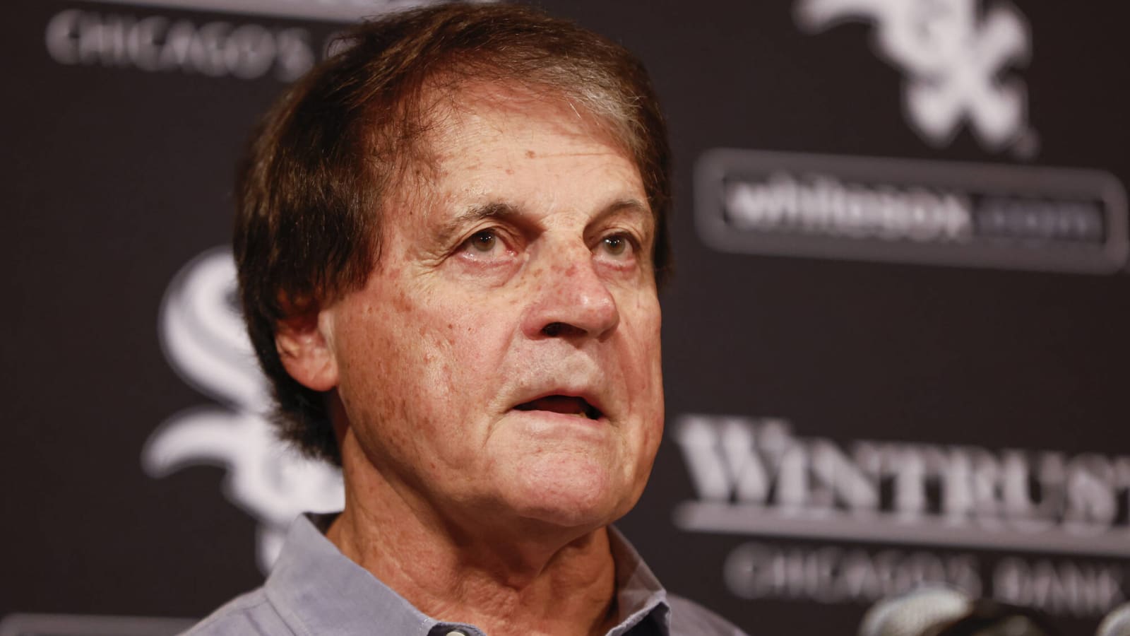 Tony La Russa is leaving the Diamondbacks, team announces