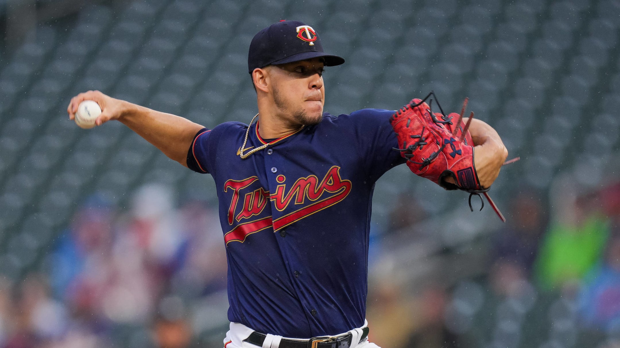 Padres, Dodgers among teams interested in Jose Berrios