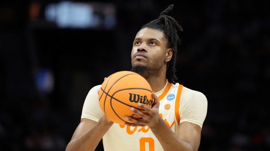 Tennessee Vols transfer forward Jonas Aidoo to visit SEC rival