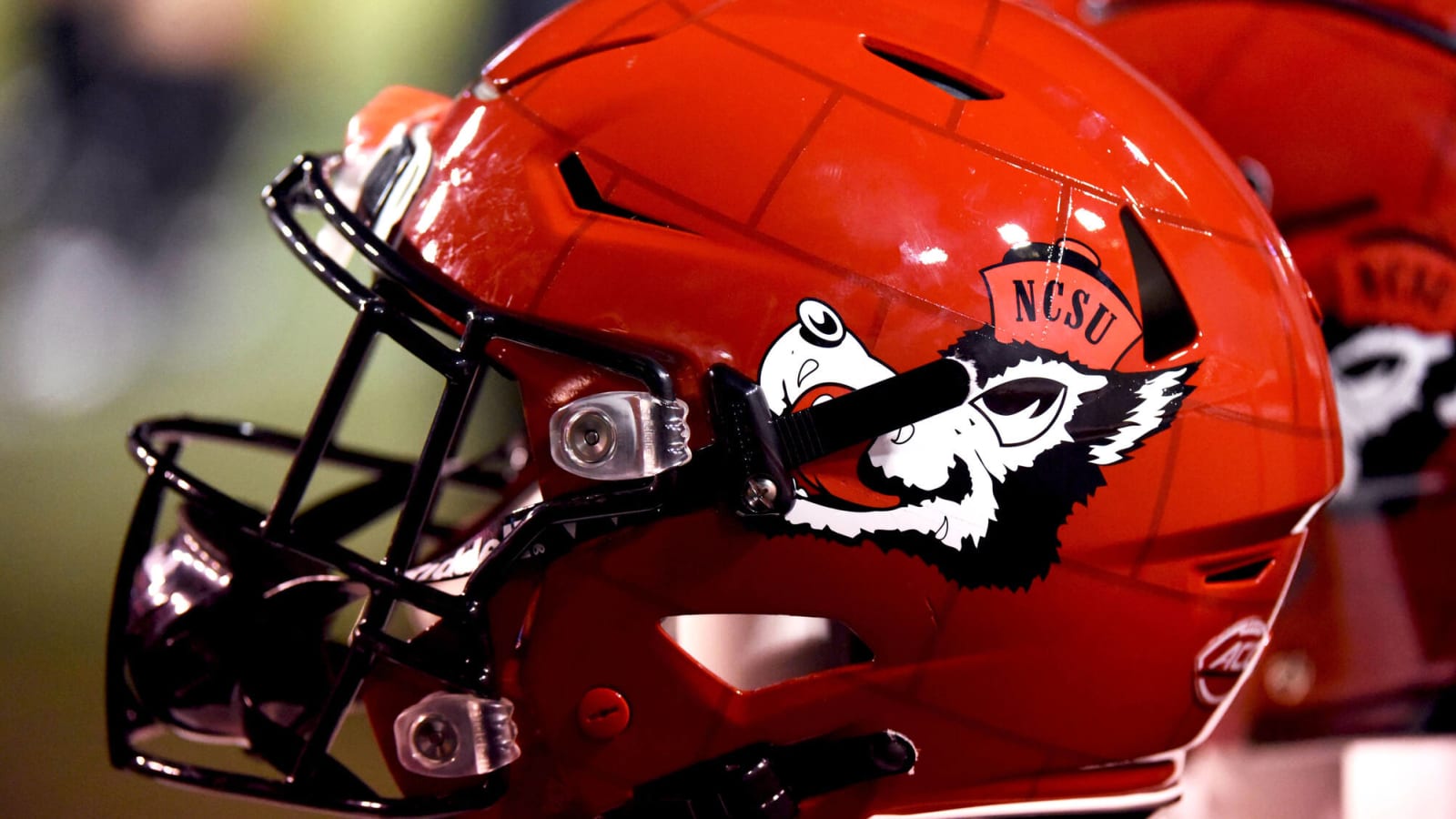 NC State snags elite four-star LB after decommitment from Kentucky