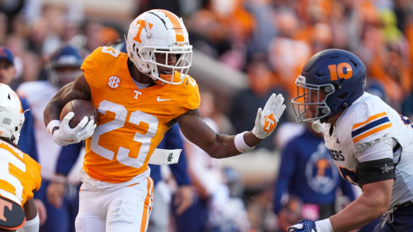 Former Vols player that transferred from Tennessee after the 2024 season has already switched positions at his new program