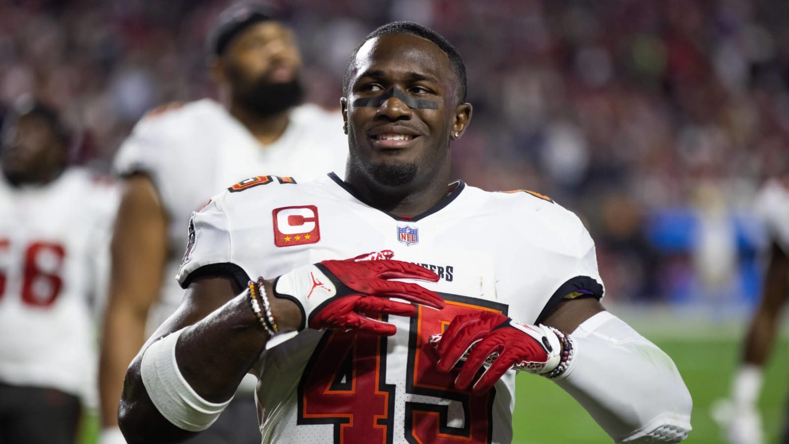 This BillsBuccaneers trade proposal sends Devin White to Buffalo