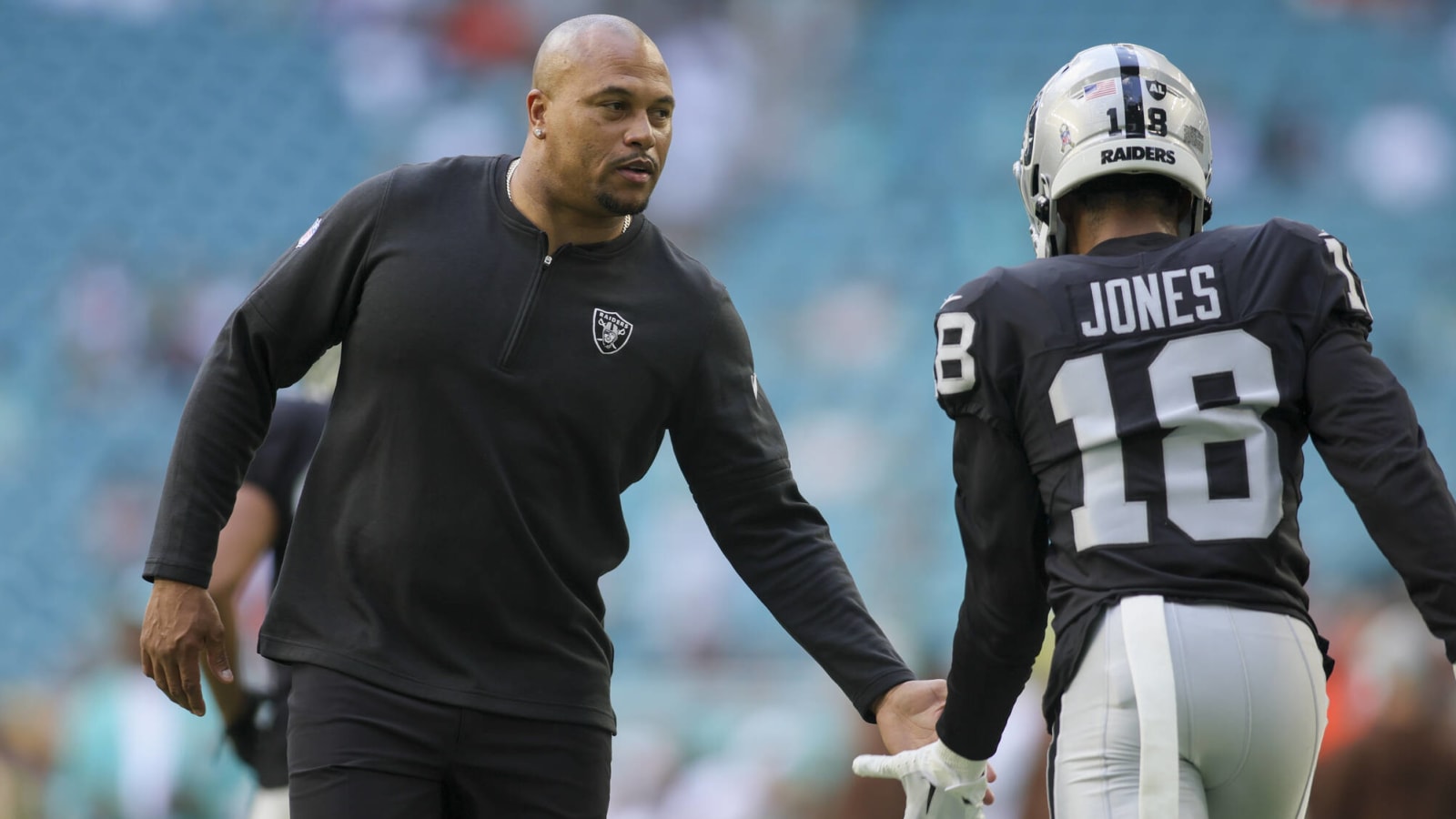 Watch: Raiders CB Jack Jones makes crazy pick-six in 'TNF' rout