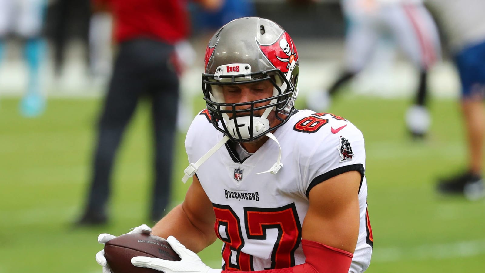 Bucs' Arians 'not concerned' with Gronk's lack of production