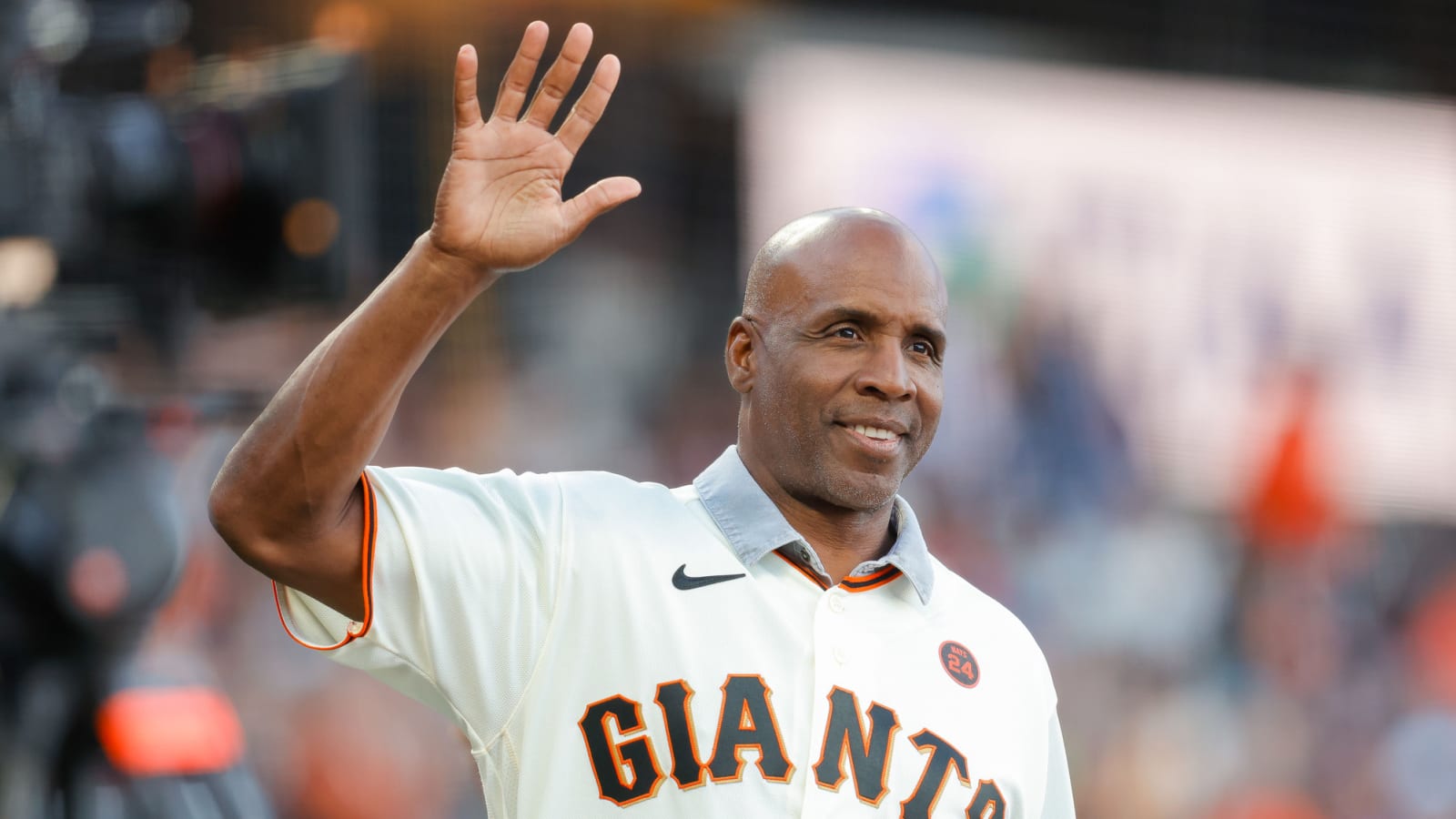 What's the place for Giants legend Barry Bonds in MLB?