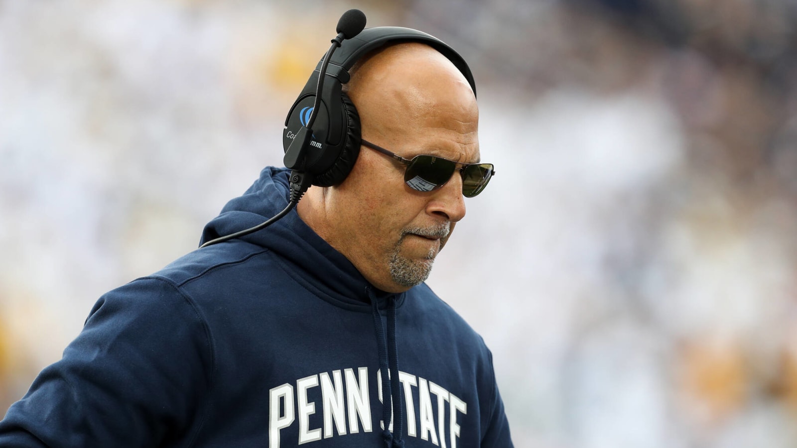 Social media reacts to Penn State HC's bizarre decisions in Michigan loss