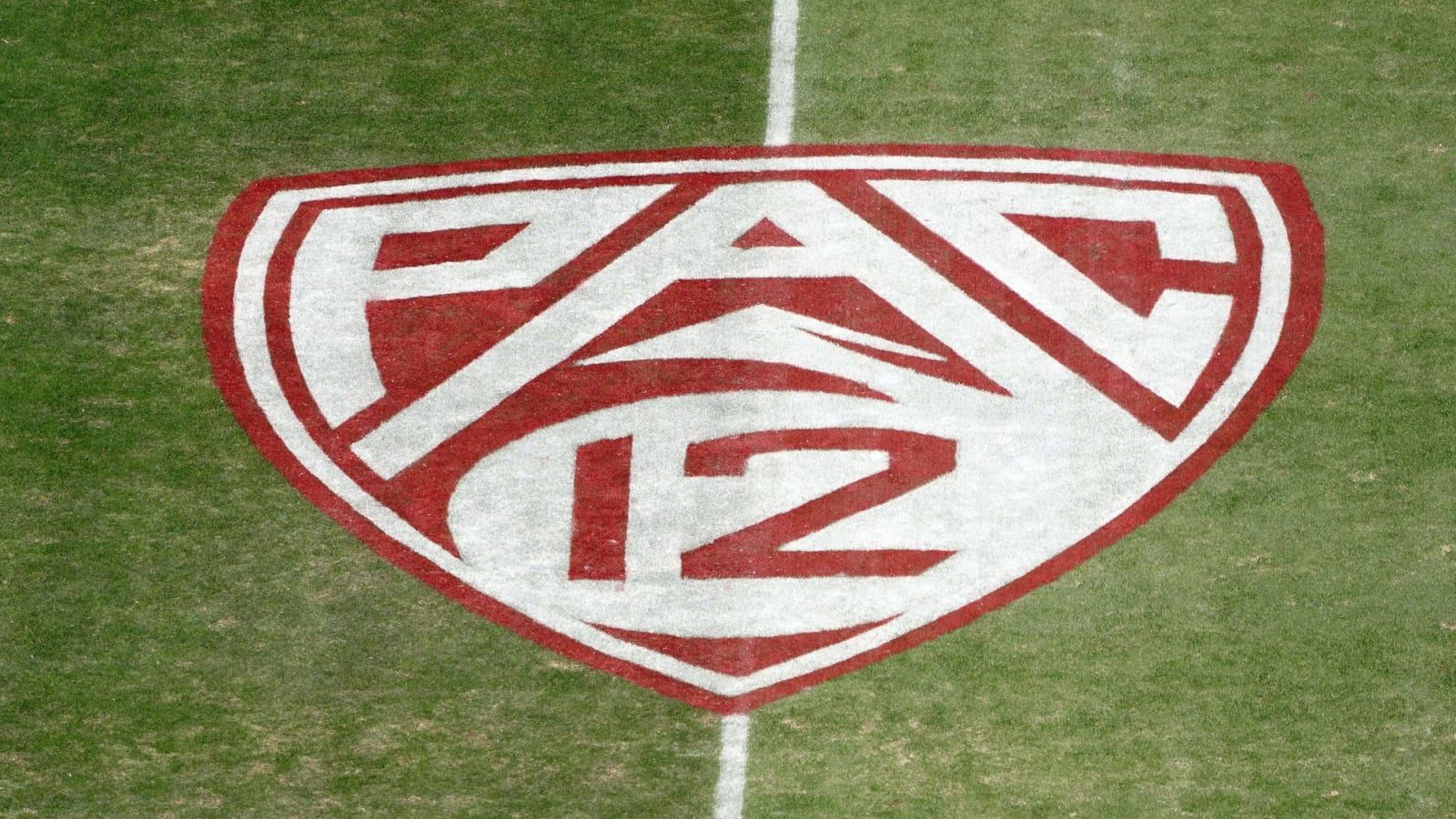 Pac-12 soon expects 'definitive answer' on college football