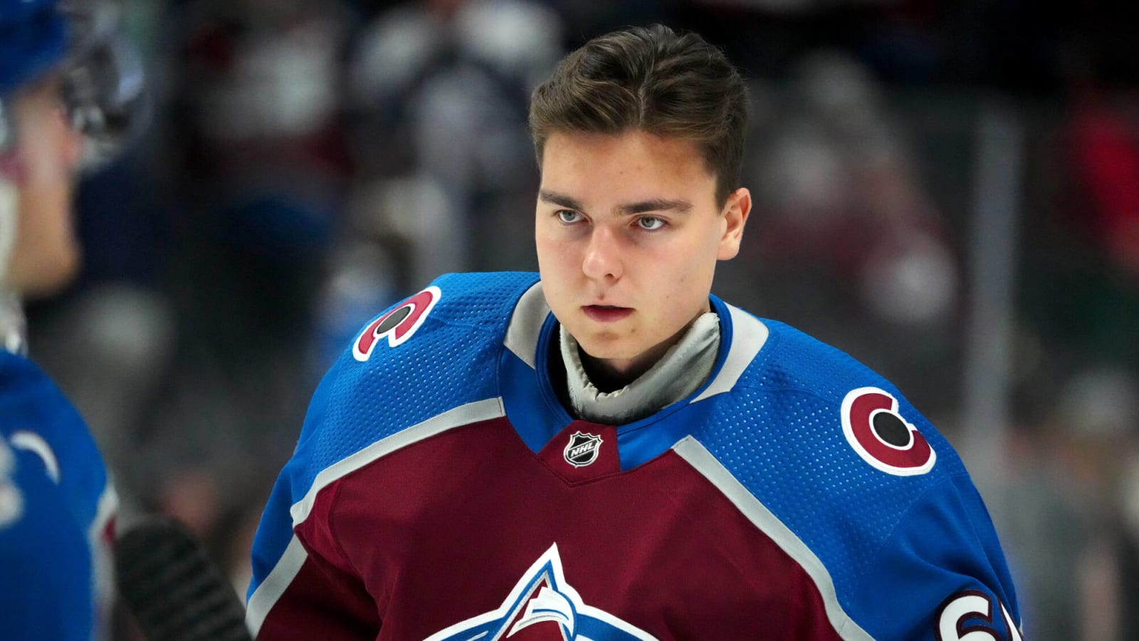 Avalanche re-sign netminder to one-year deal