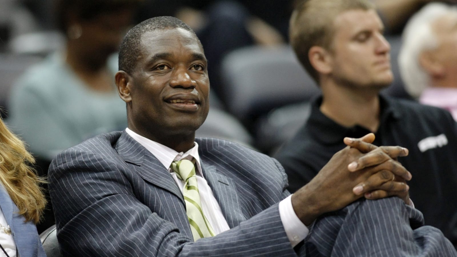 Basketball Hall of Famer Dikembe Mutombo dies at 58
