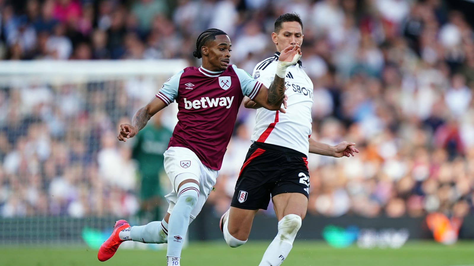 West Ham summer signing sends former teammate four word message after recent result