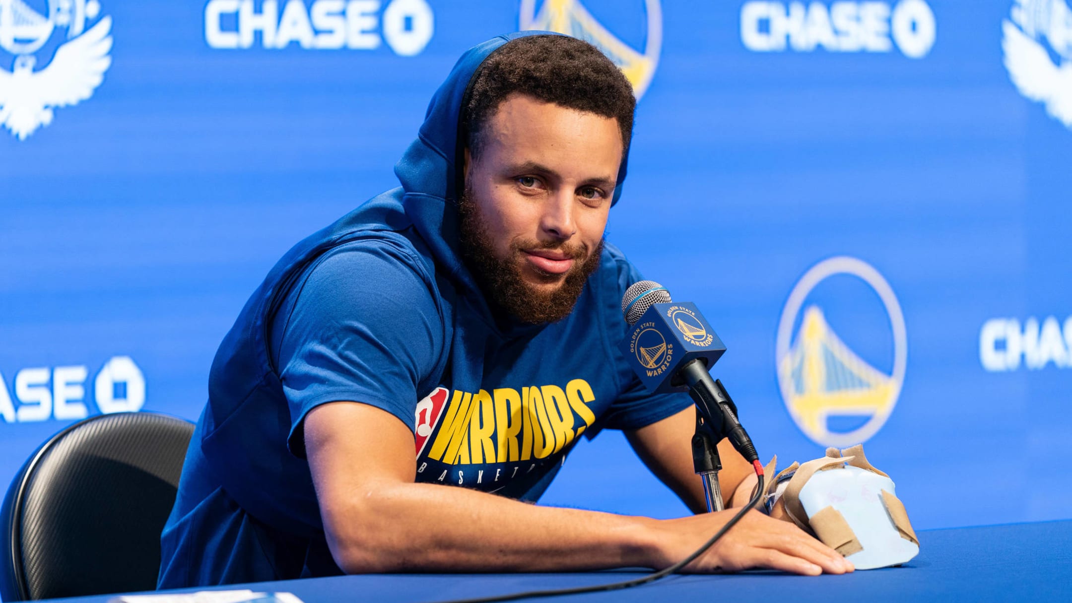 Steph curry zero top