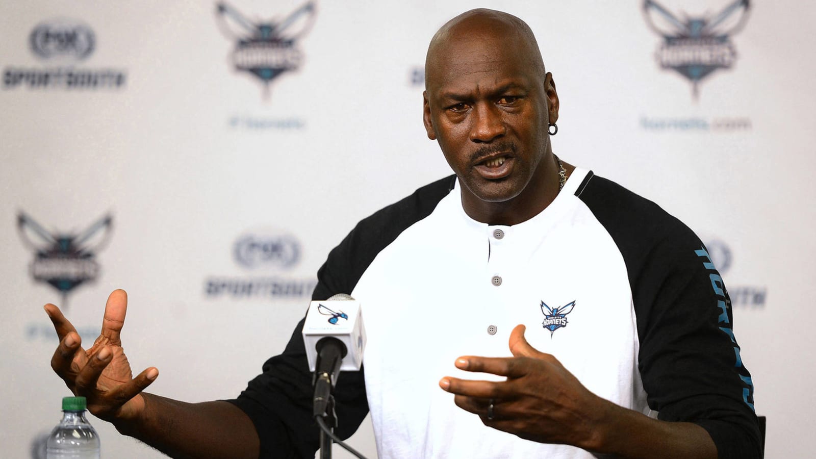 NBA owners unhappy with how Michael Jordan runs Hornets?
