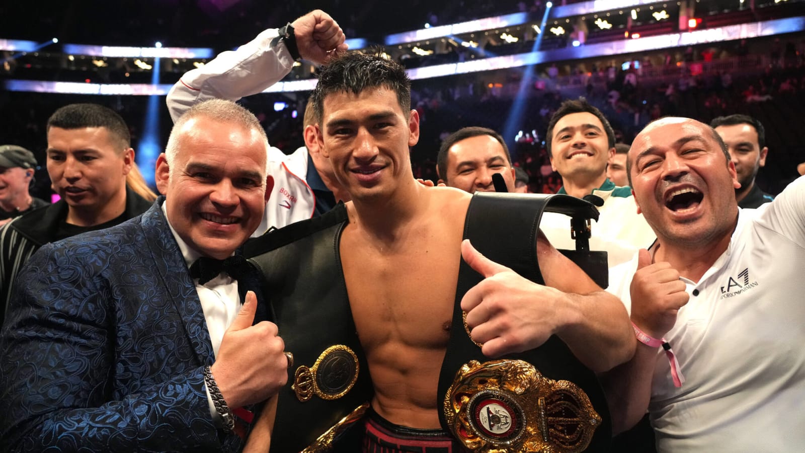 Bivol picks up shocking upset over Alvarez