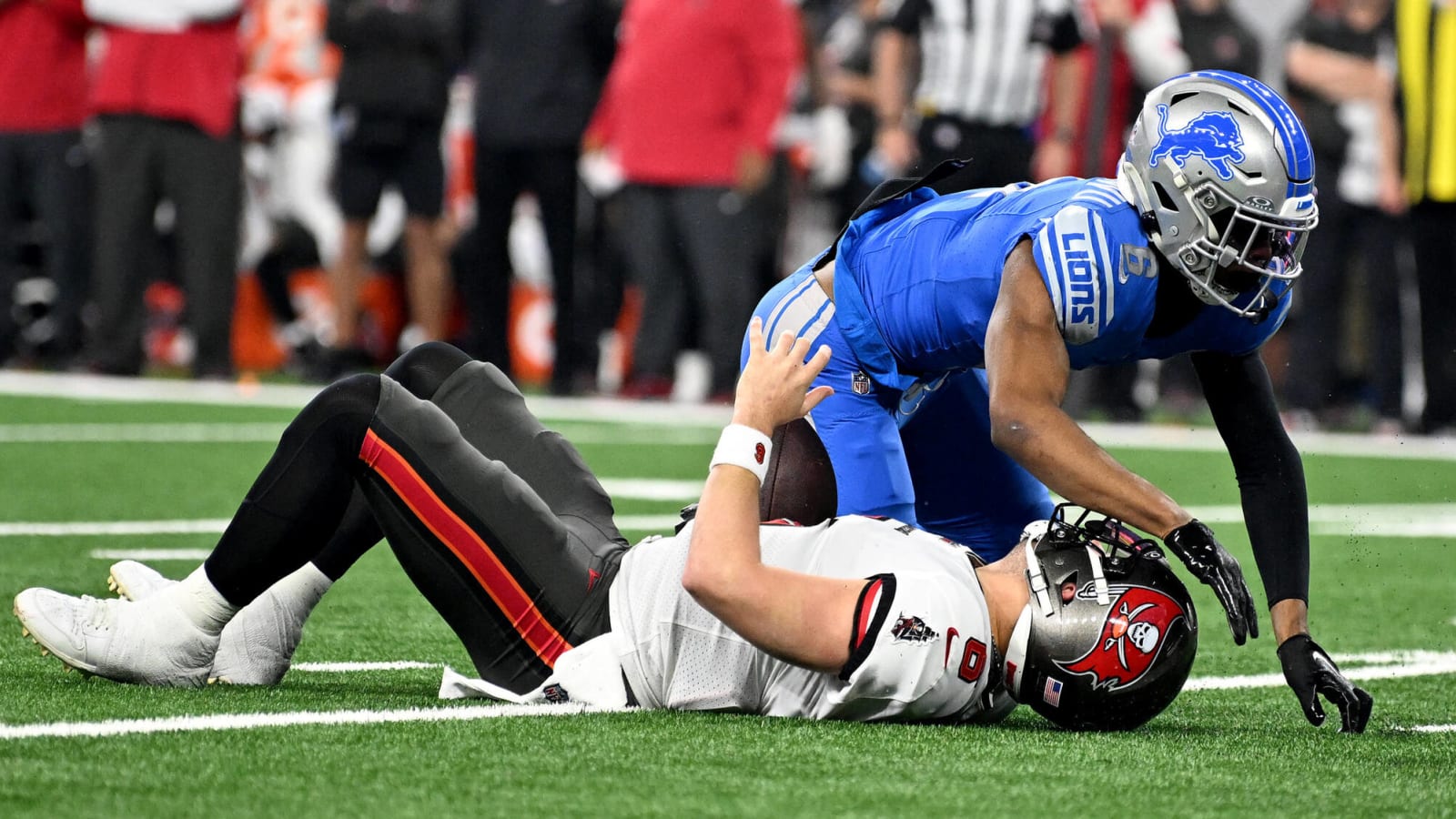 Lions make huge error by not challenging apparent Mayfield sack