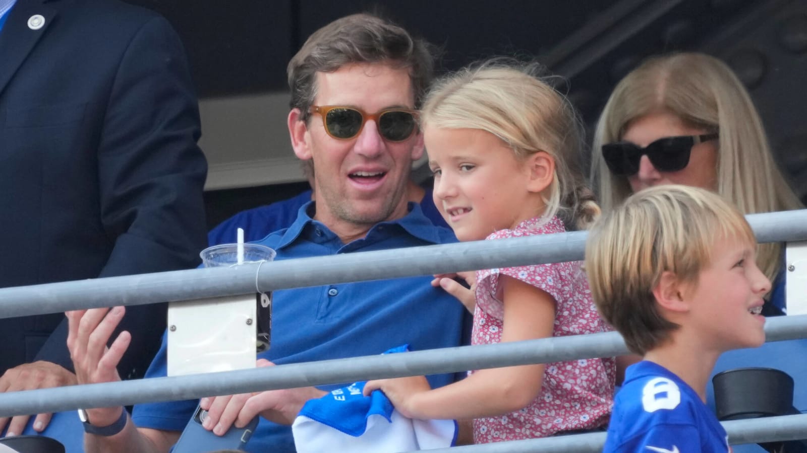 Eli Manning reveals what daughter learned during playoff game