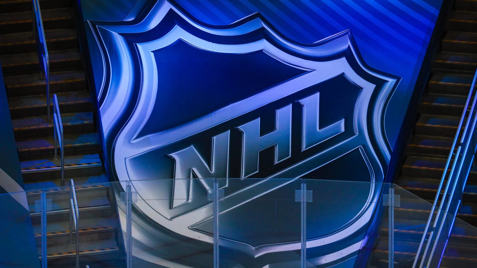 NHL considering Jan. 15 start, 56-game regular season?