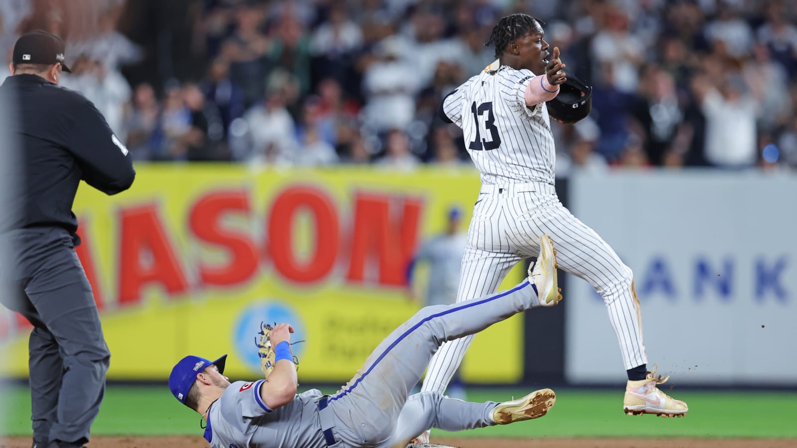 Yankees get big replay break, win ALDS Game 1 over Royals