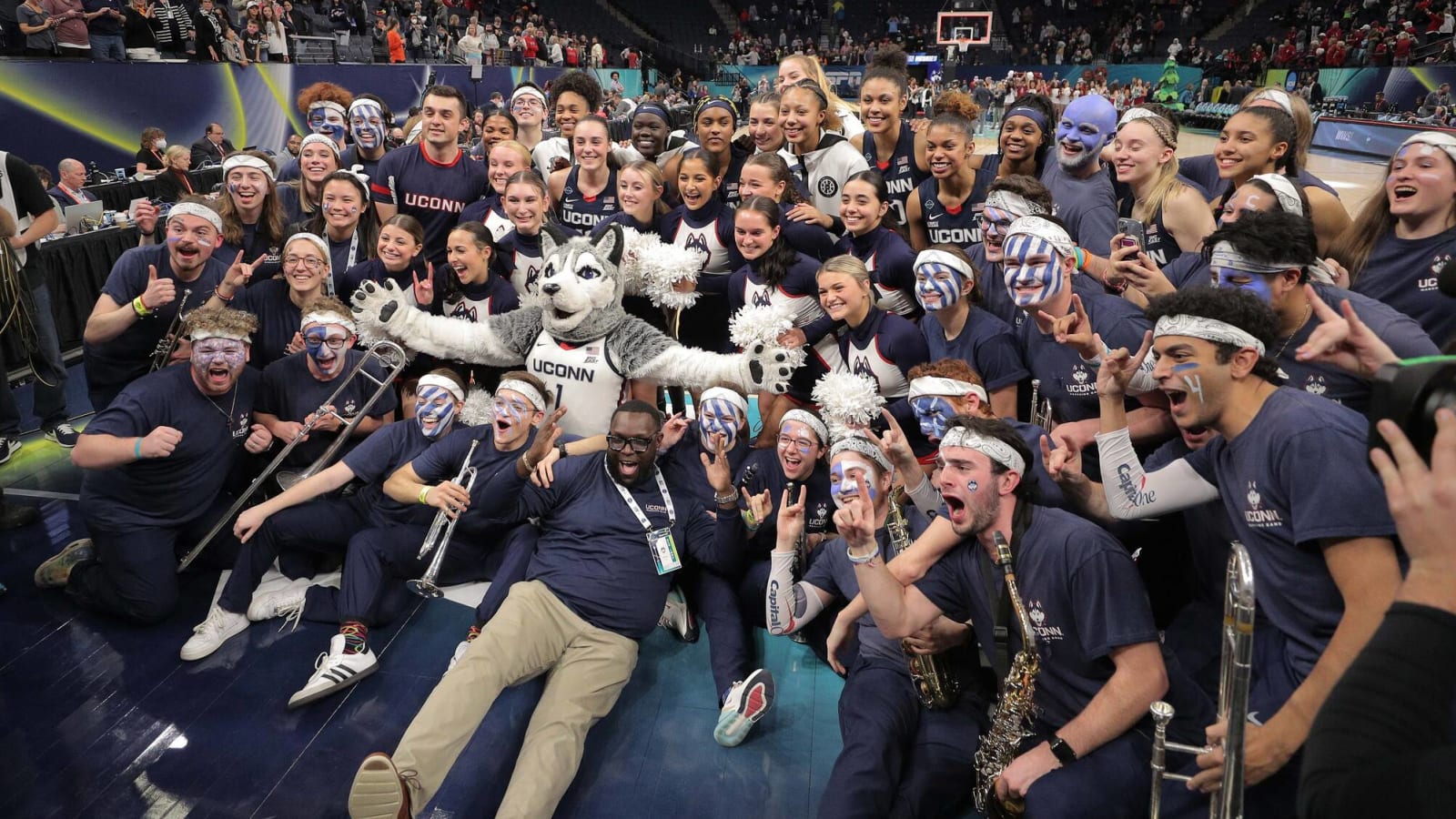 UConn knocks off Stanford to advance to title game