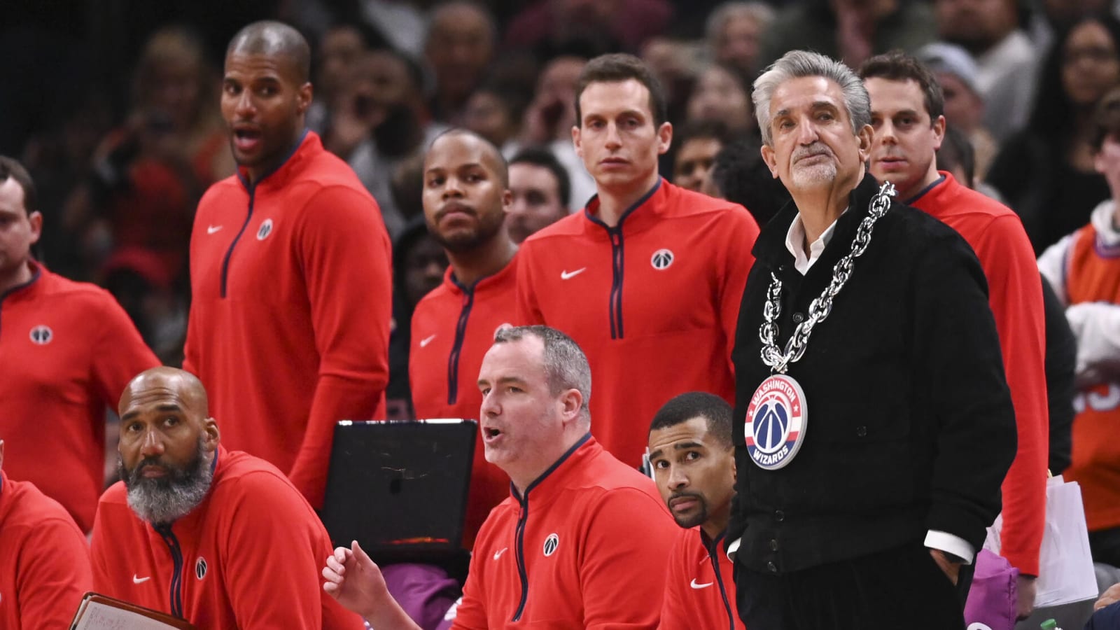 Clippers GM resigns, gains full control of Wizards, two other franchises