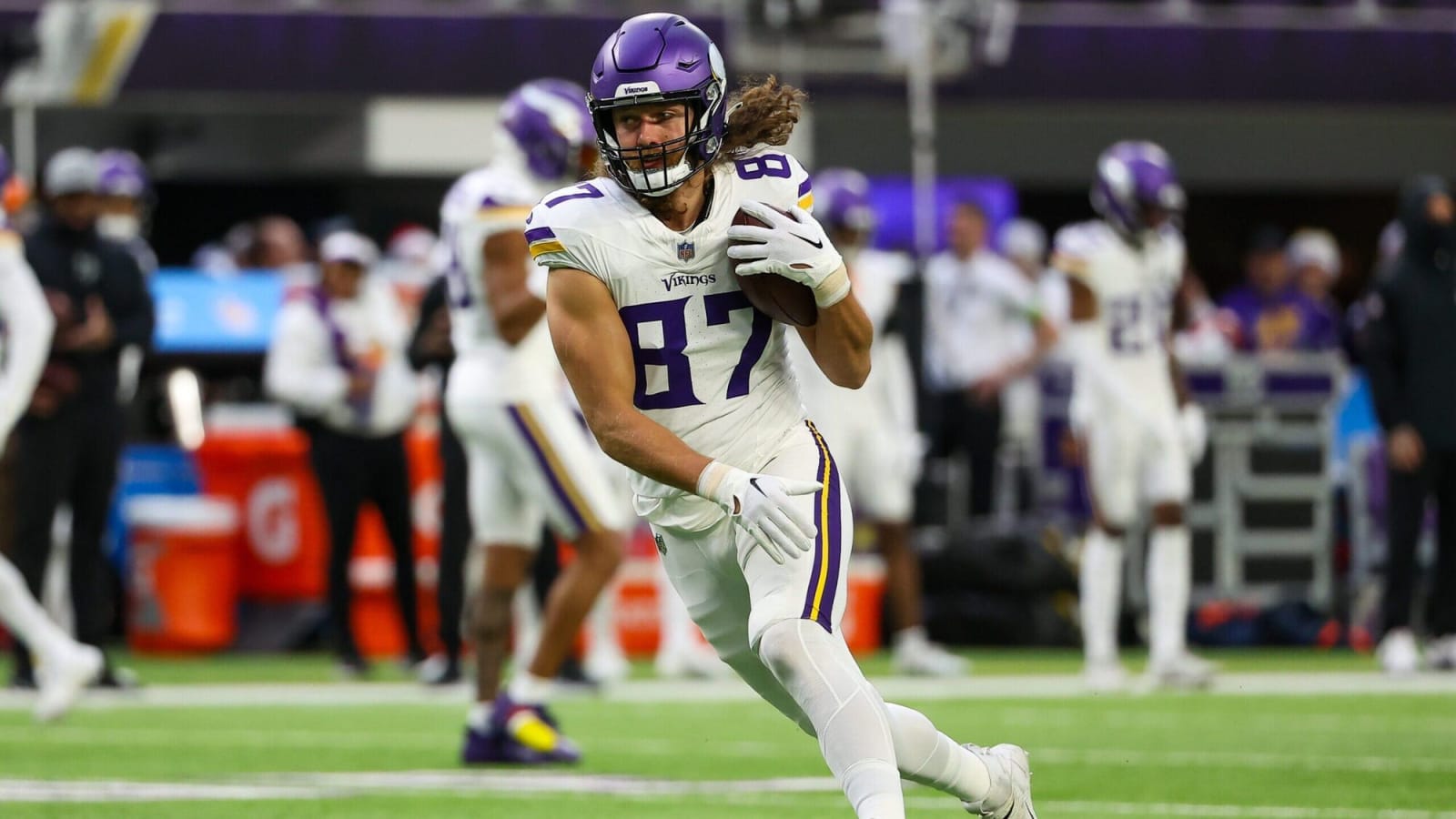 TJ Hockenson, Dalton Risner May Start Practicing Next Week