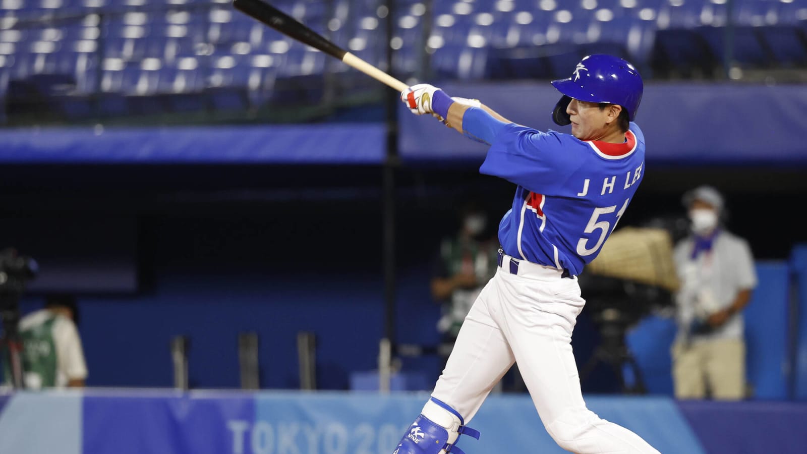 Jung Hoo Lee Signs $113 Million Deal with the Giants