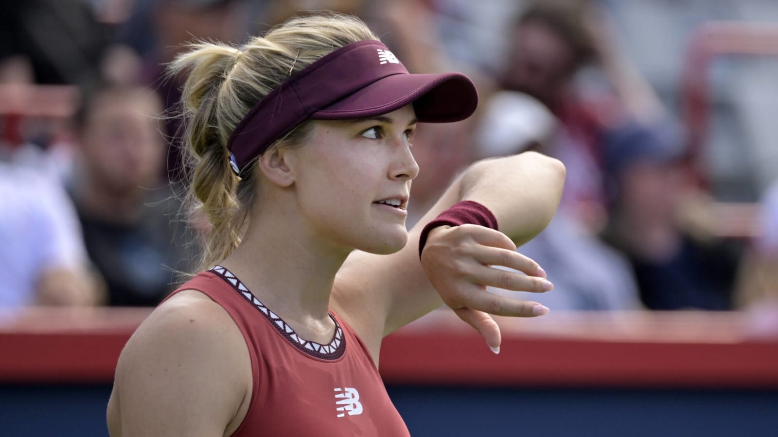 After 5 months of absence, Eugenie Bouchard returns on court at the Dallas Open to face Serena Williams’ best friend, Caroline Wozniacki