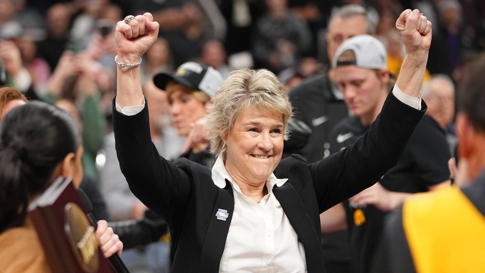 Iowa Hawkeyes Coach Lisa Bluder Set for $300,000 Bonus, More Benefits After Final Four Berth