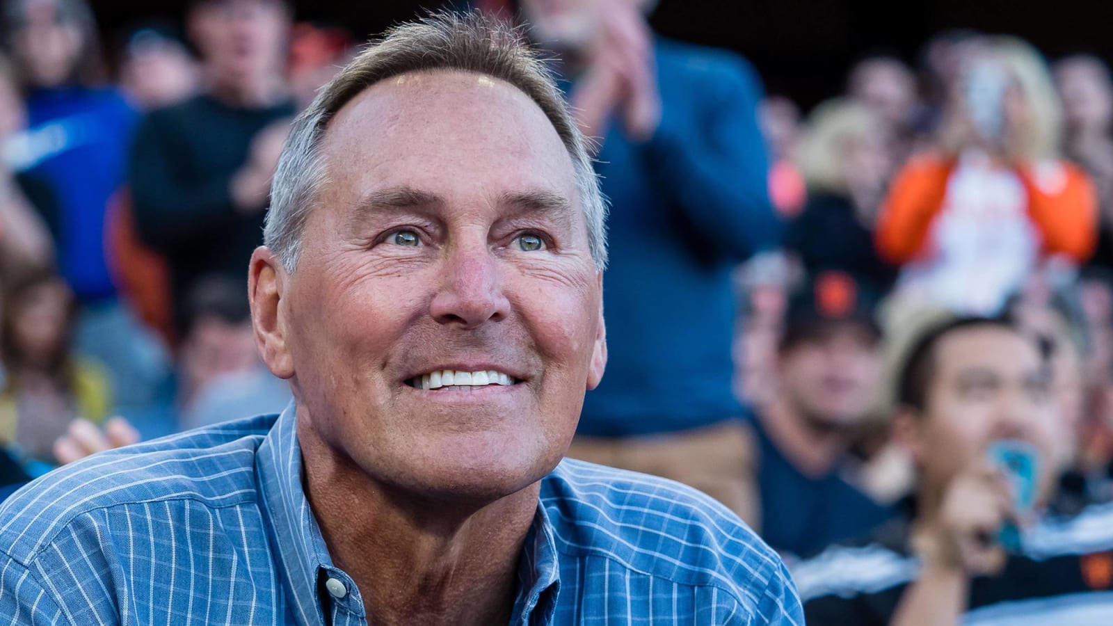 Kelly Clark announces Dwight Clark has passed away