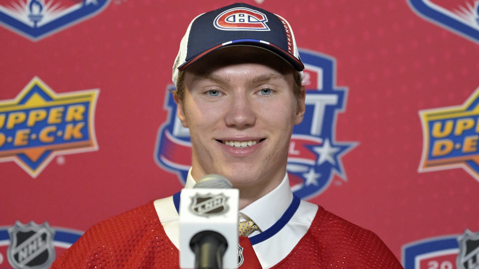 Canadiens Prospect Beck a Cut Above Wright 