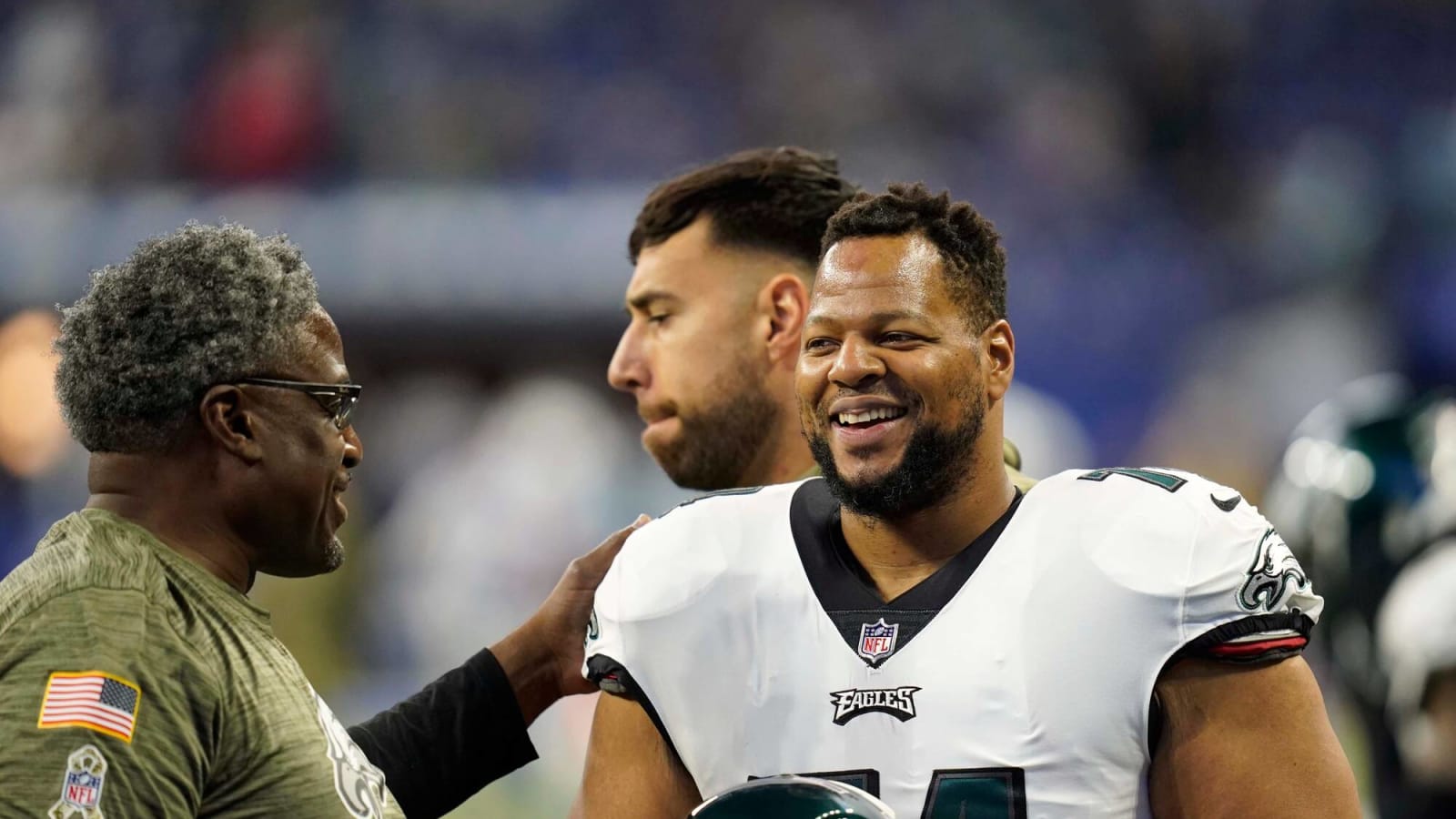 Eagles’ Ndamukong Suh Speaks Out On Early Thoughts Of Team