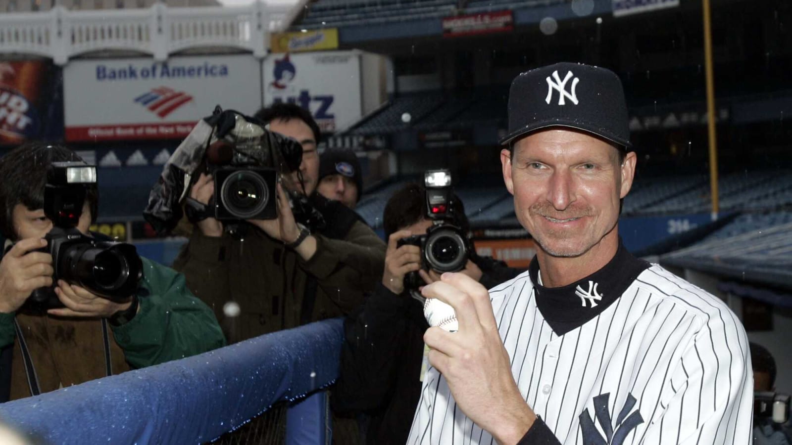 Randy Johnson ranked 3rd greatest MLB player of the modern era