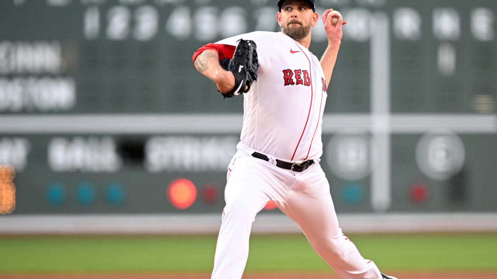 James Paxton’s 8 strikeouts not enough as Red Sox blow late lead in 5-4 loss to Reds; Masataka Yoshida, Enmanuel Valdez homer