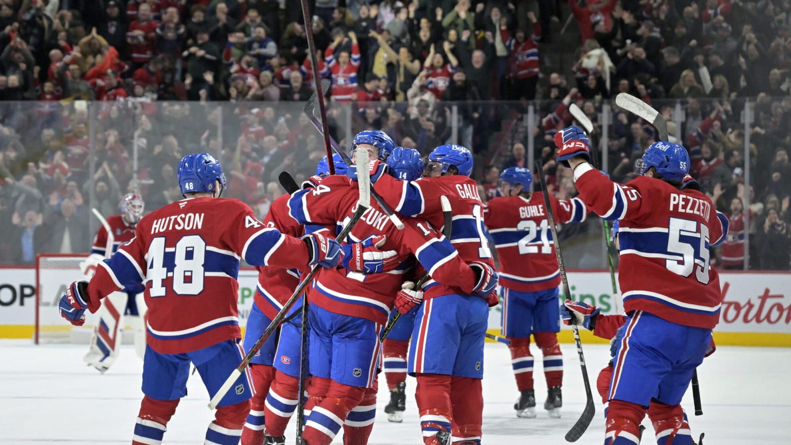 Atlantic Division Notebook: Suzuki leads stunning comeback for Canadiens, Kucherov remains on fire