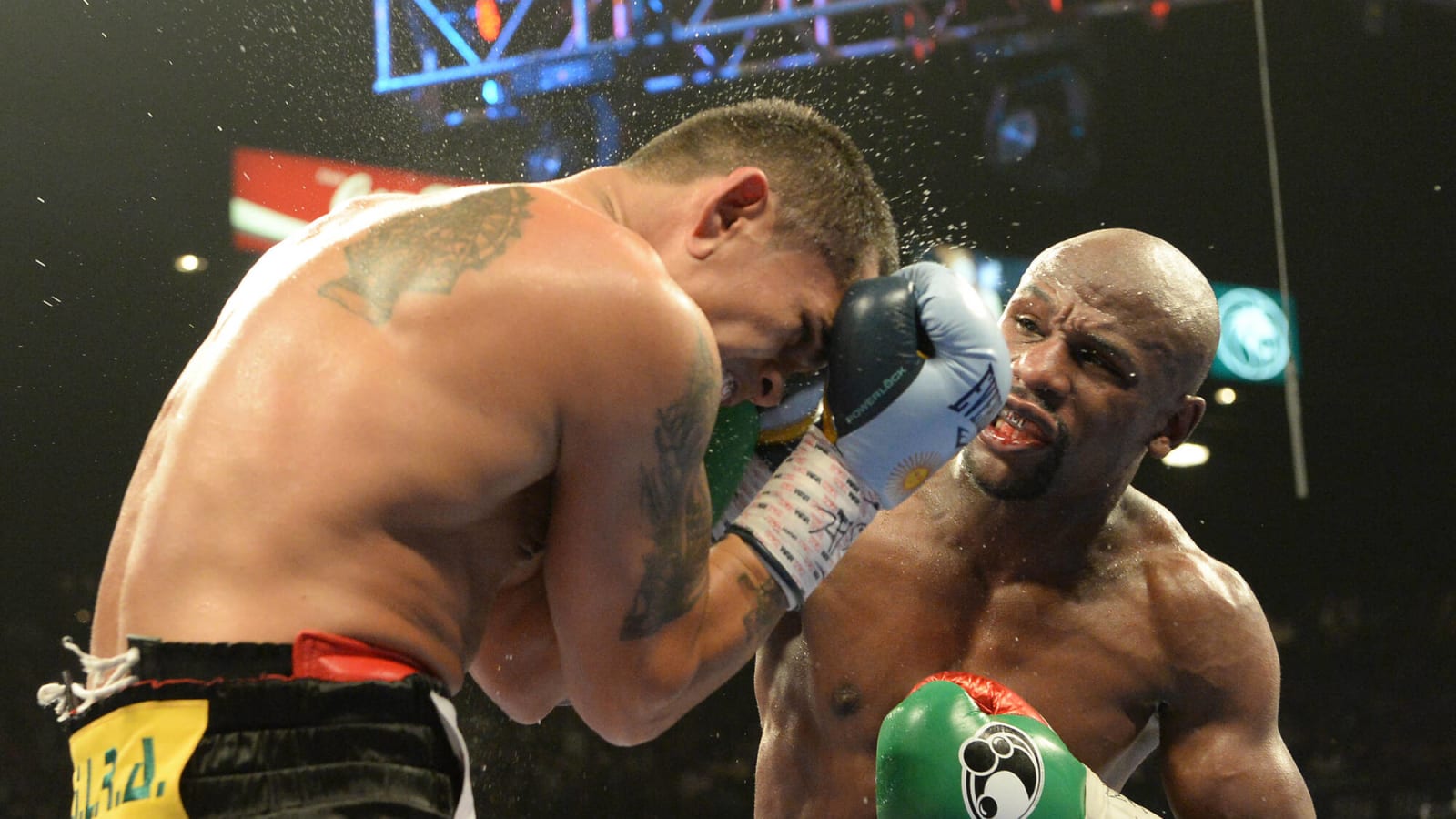 Reliving Floyd Mayweather’s Toughest Challenge in the Ring