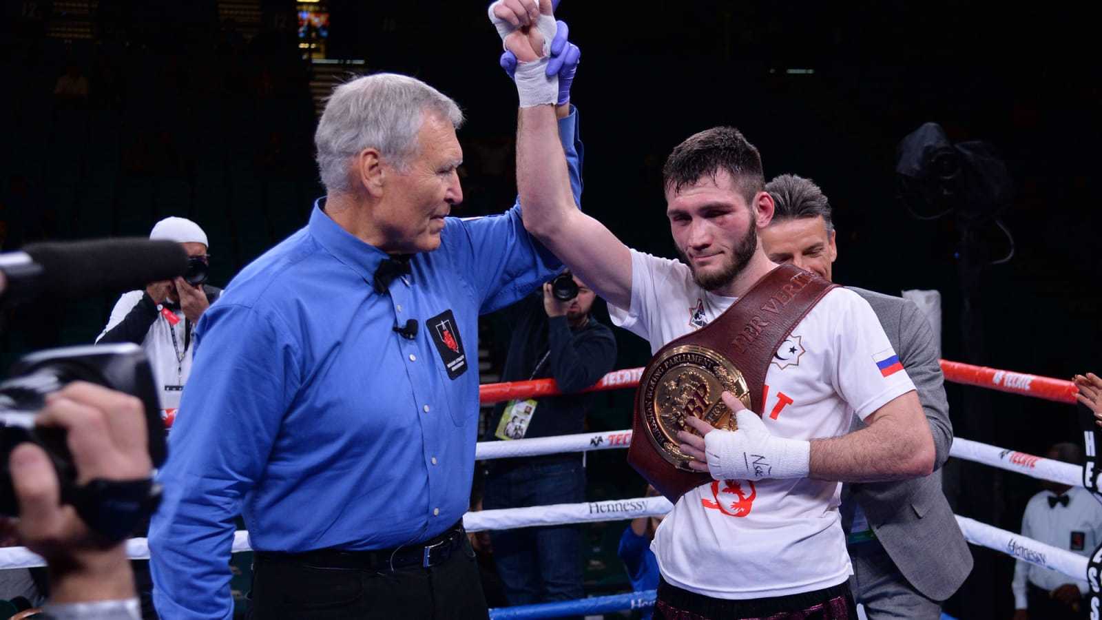 Bakhram Murtazaliev Demolishes Tim Tszyu in Three