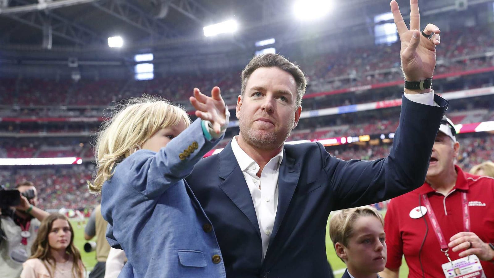 Former Cardinals Carson Palmer and more inducted to Quarterback Hall of Fame