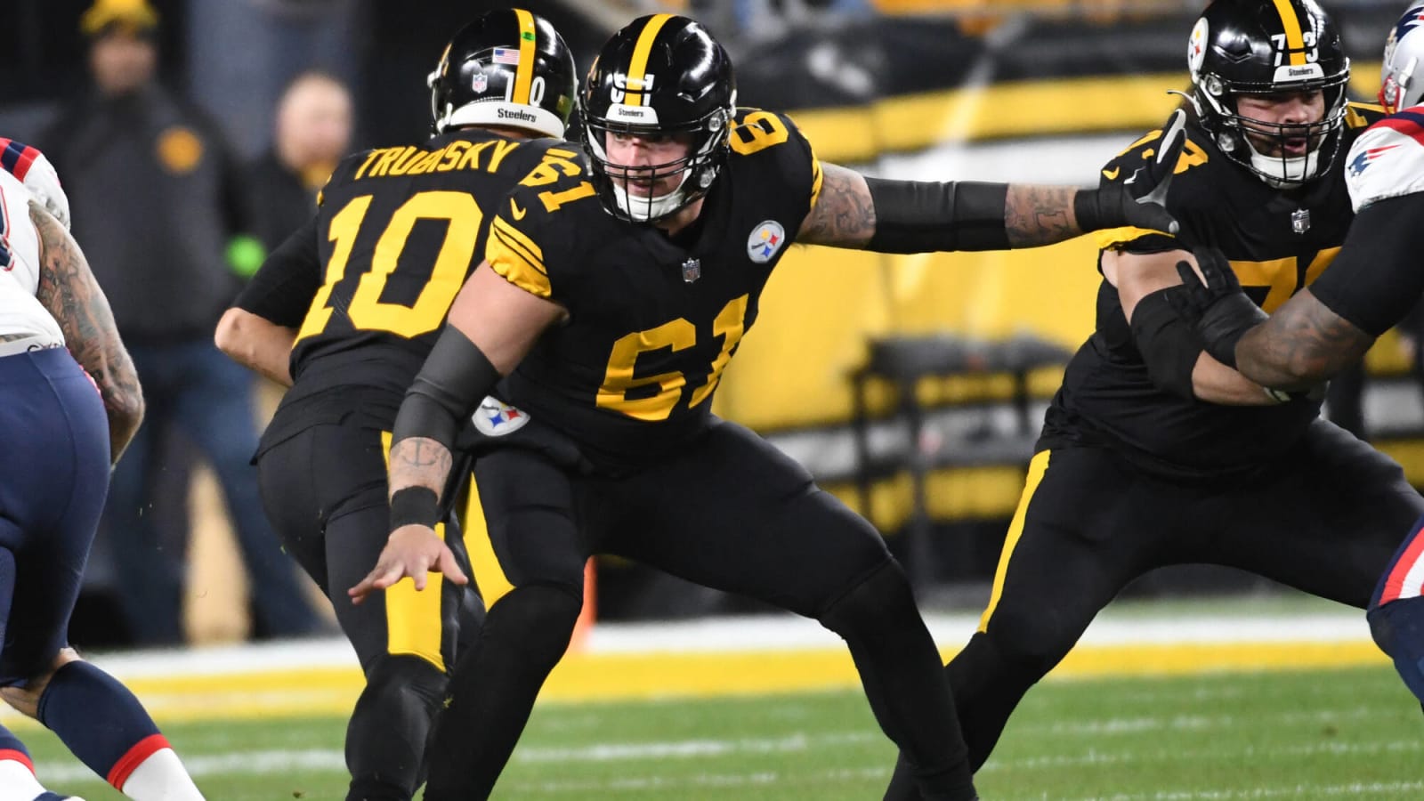 OL Trainer Questions How Steelers Thought Mason Cole was Starting Center