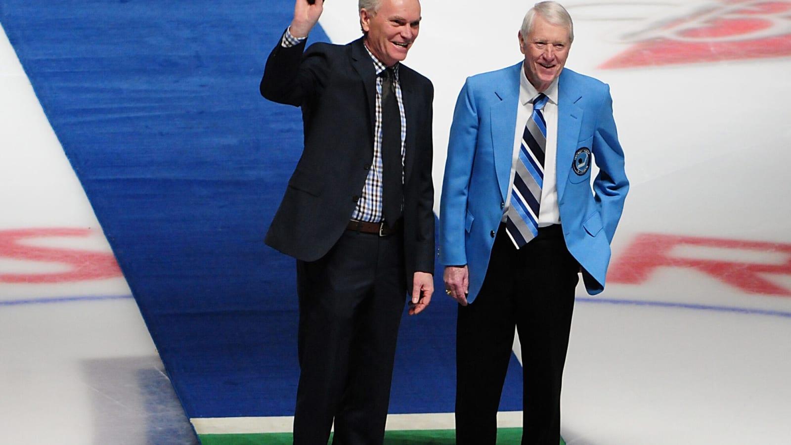 Jim Hughson explains the challenges of calling the Maple Leafs on Hockey Night in Canada