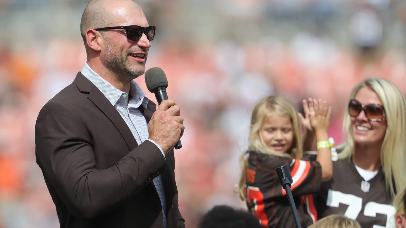 NFL Fans React To Joe Thomas’ Must-See Rant