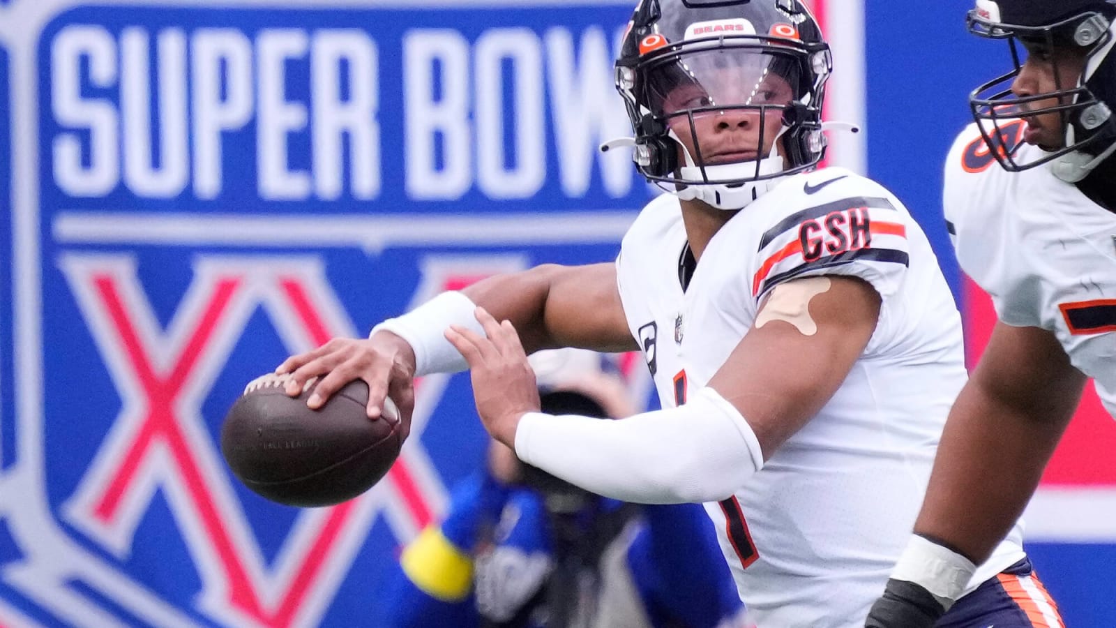 Chicago Bears OC Luke Getsy takes shot at Justin Fields’ decision making