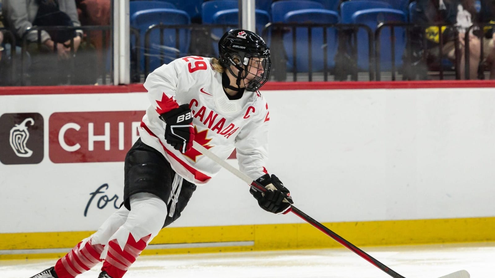 Marie-Philip Poulin named IIHF Female Player of the Year