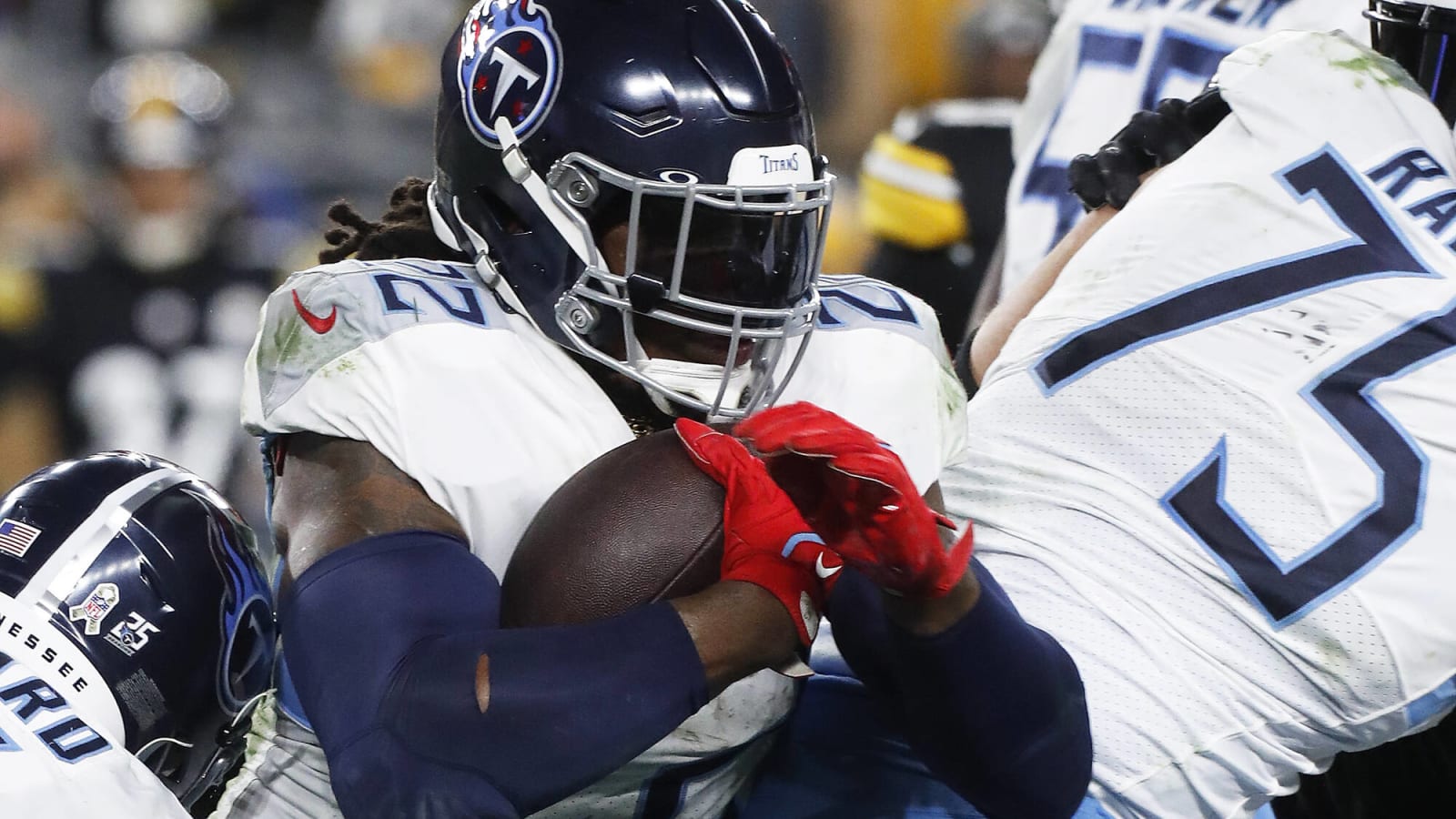 Look of the Day for Monday, Dec. 11: Will Derrick Henry make a difference for Titans?