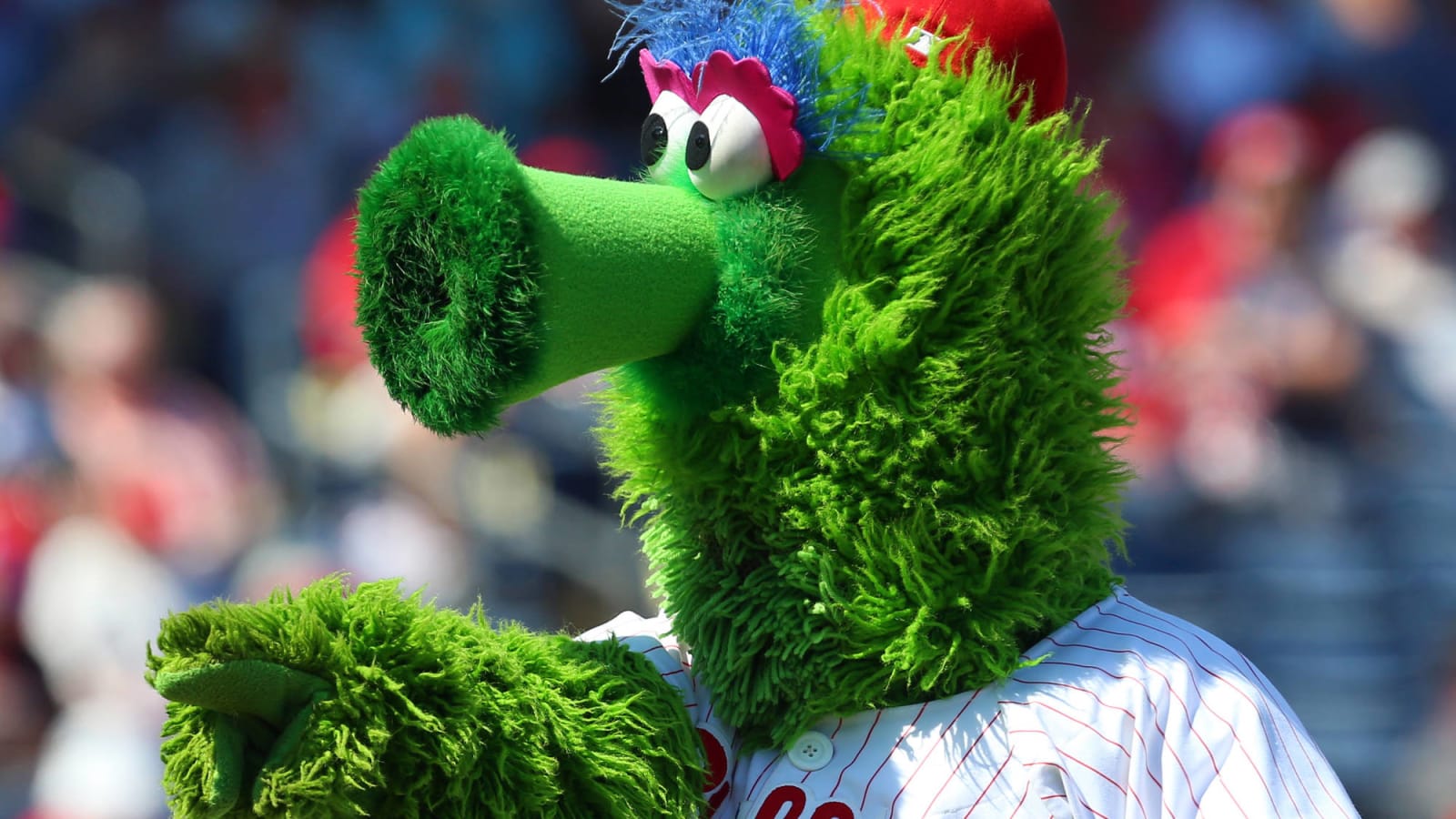 Fan injured after being struck by hot dog shot by Phillie Phanatic