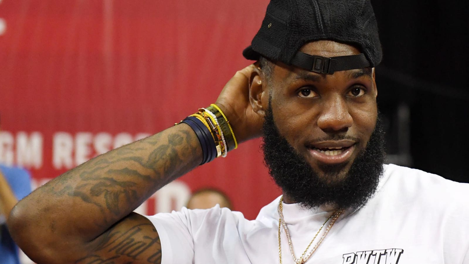 Watch: LeBron James looks absolutely jacked at first Lakers workout