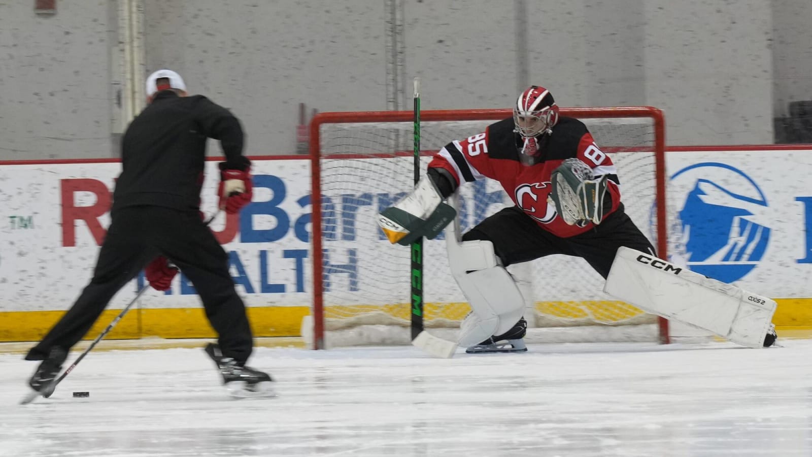 Devils’ sign goaltender Jakub Malek two-year, entry-level contract