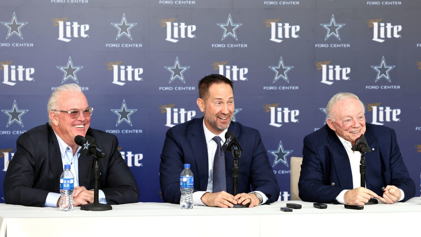 Expert predicts franchise-changing trade for Cowboys