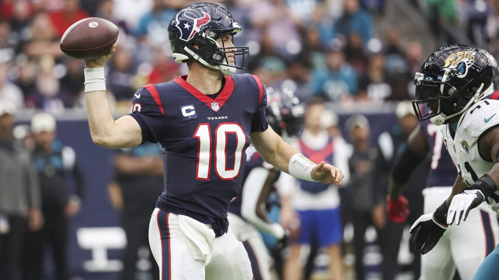 Report: Texans not currently open to trading QB