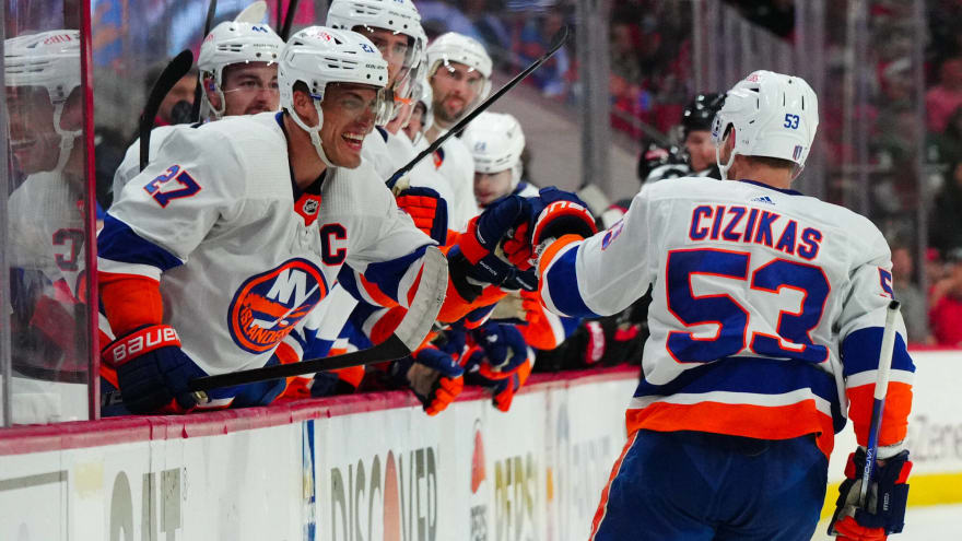 5 Things the Islanders Can Build on After 2023-24